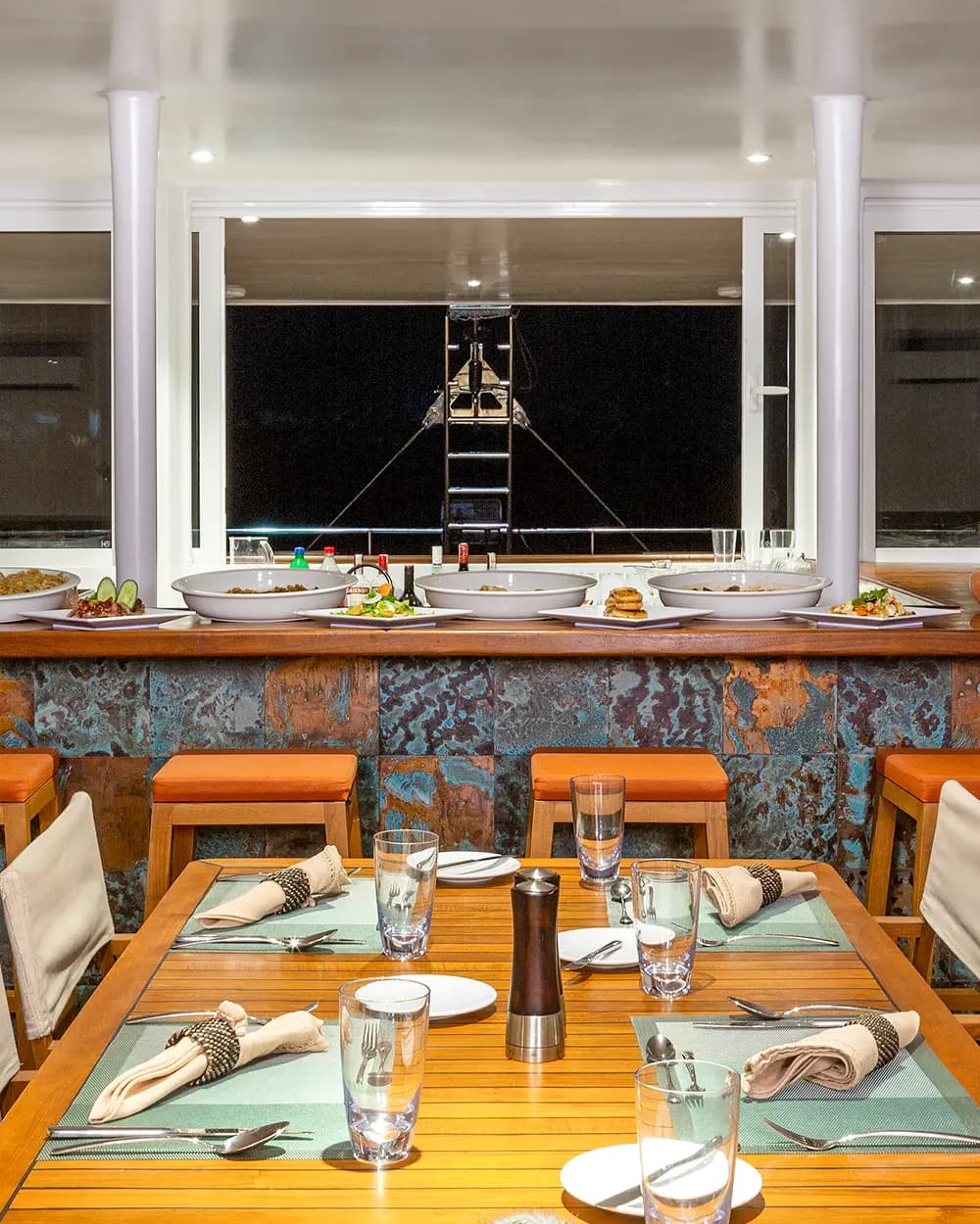 Food and refreshments prepared onboard a Sail Lanka vessel